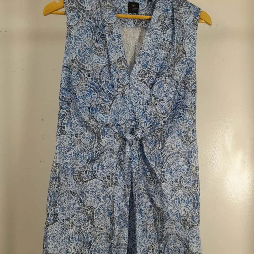 DAVID LAWRENCE Blue Cotton Printed Tie Front Sleeveless Midi Dress - Picture 10 of 14